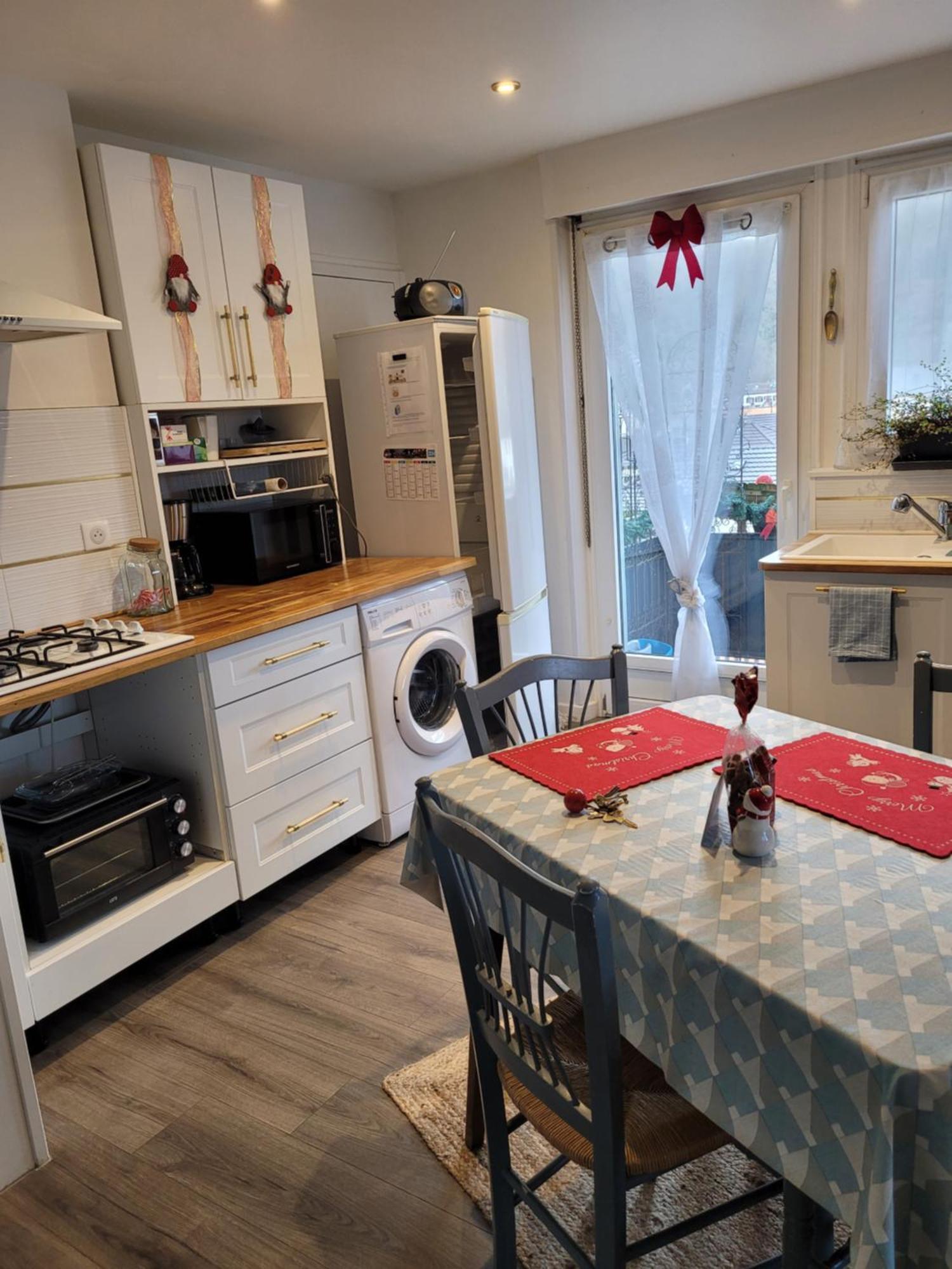 Appartement Au Cigogneau Wifi-Netflix-Balcon-Parking 묑스테르 외부 사진